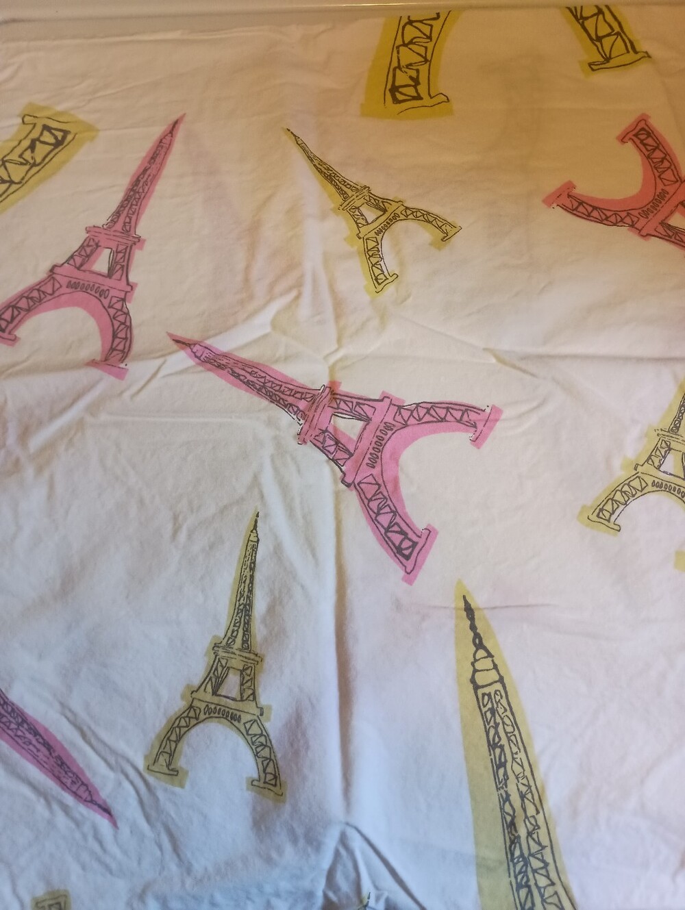 Garnet Hill Eiffel Tower Twin Duvet, Fitted Sheet & 2 Pillow Cases
